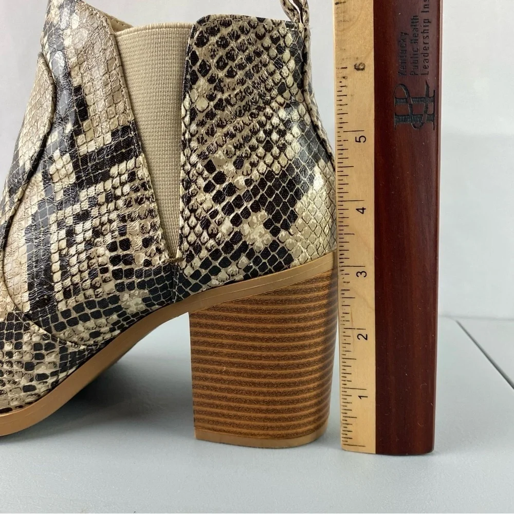 Altar’d state ankle booties faux snake skin chunky heel womens sz US 7.5